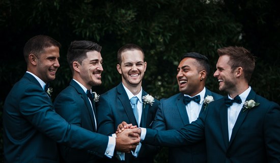 ACCESORIOS PARA COMPLETAR TU LOOK DE INVITADO: CORBATAS, PAJARITAS Y GEMELOS.