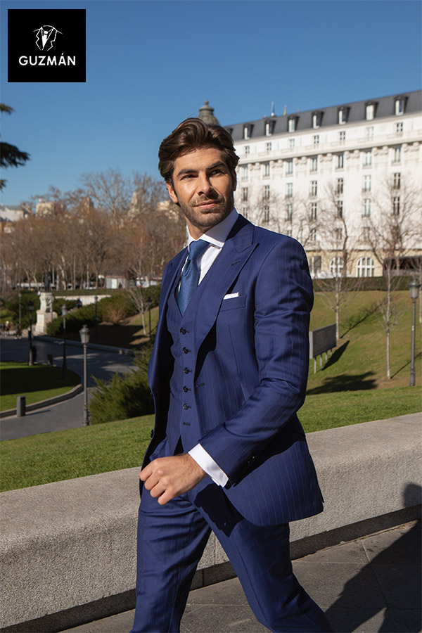 TRAJES DE NOVIO A MEDIDA