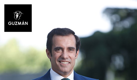 TENDENCIAS TRAJES DE NOVIO 2026